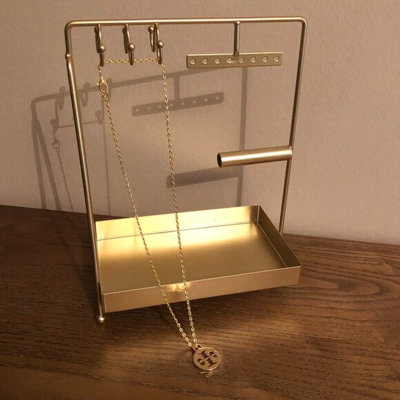 Tory Burch Logo Charm Pendant Necklace - Picture 1 of 2